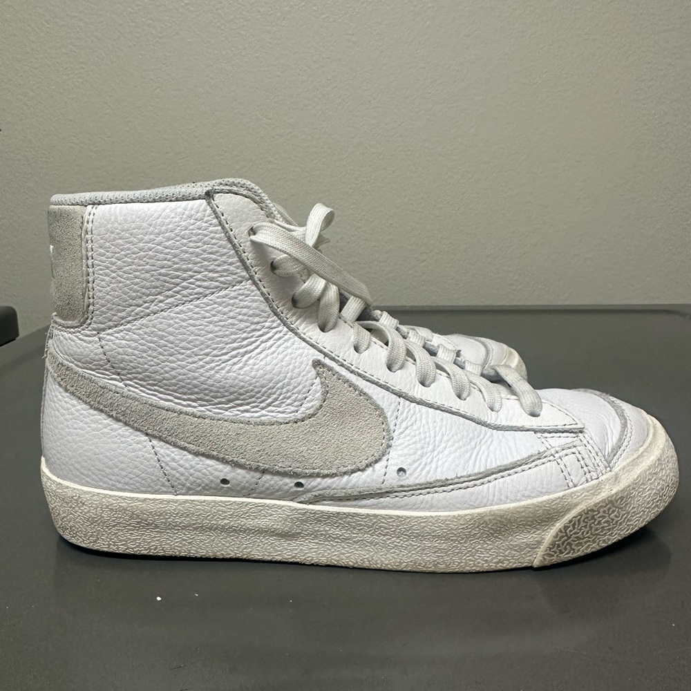 Nike blazers size 6.5